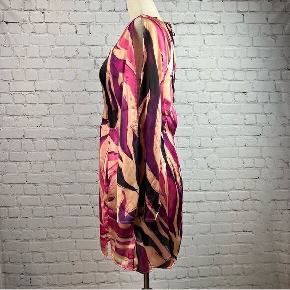 NEW with Tags Topshop Cowl Neck Flute Sleeve Abstract Animal Print Mini Dress 8 - Picture 11 of 16